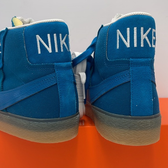 Nike FW Men’s GENERIC - FOXTROT
MULTI-COLOR/MULTI-COLOR
Style HF0631-999 - Picture 13 of 16